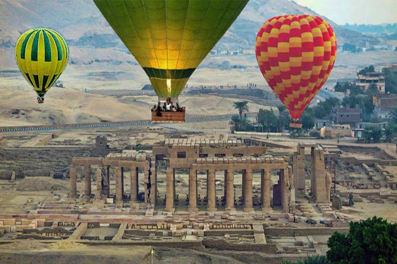 Luxor hot air baloon