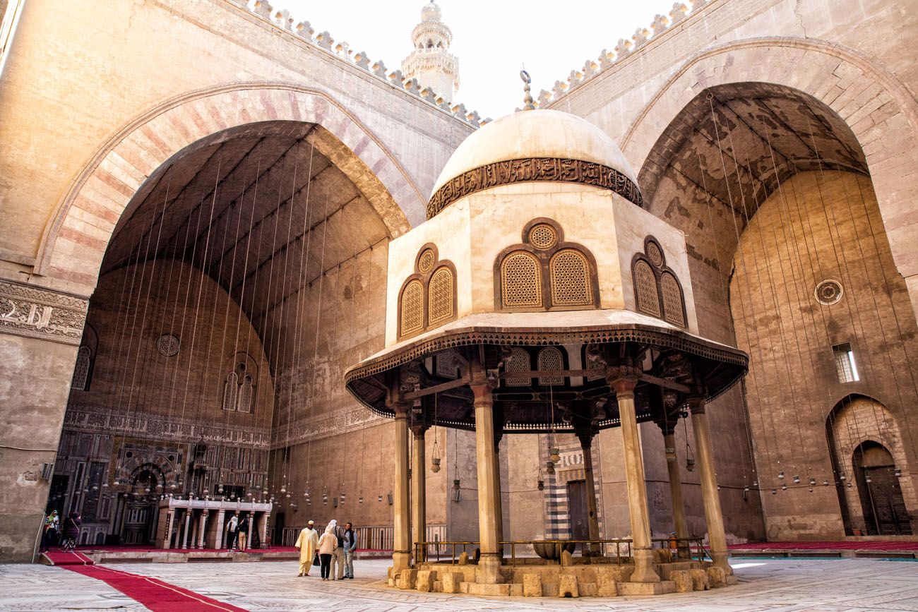 Mosque-Madrassa-of-Sultan-Hassan.jpg.optimal